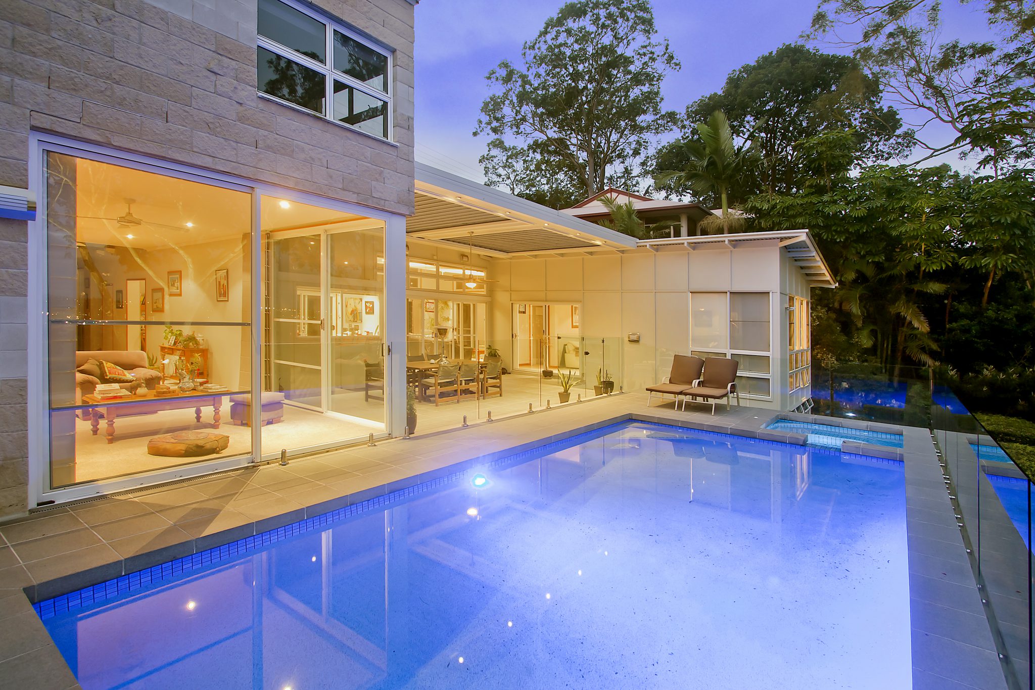 Aqua Vista Glass - Queensland's Choice for Glass Pool Fencing and ...